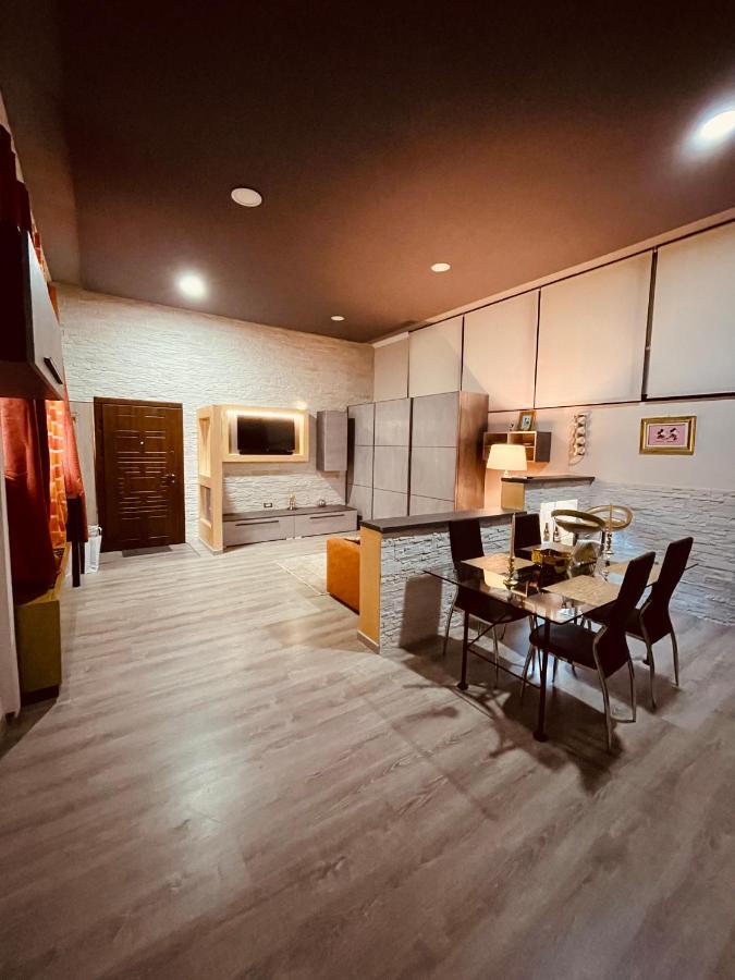 Golden house Appartement Castel Maggiore Buitenkant foto